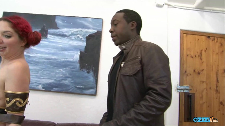 Zizi Vids: Un black à grosse bite noire est parfaitement cast dans ce...