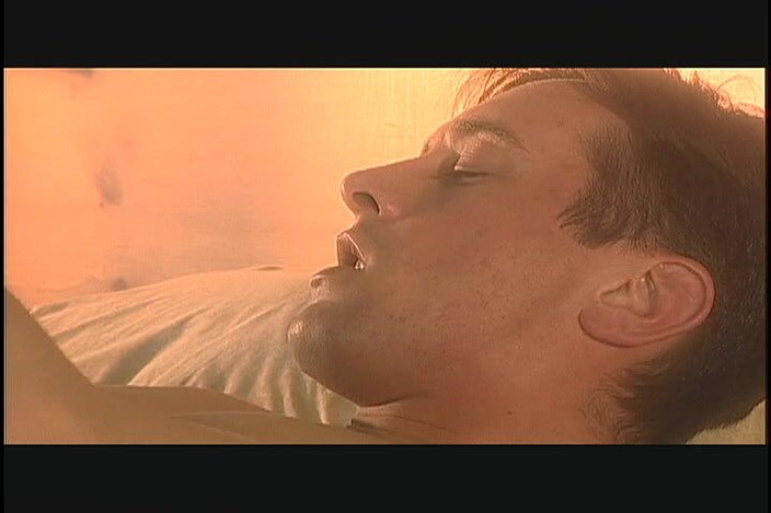 Perfect Porno: Teman wanita miang dihiburkan oleh lelaki zakar besar