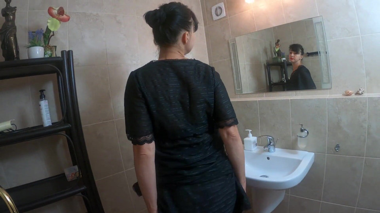 Wanilianna: The Squirting Harlot