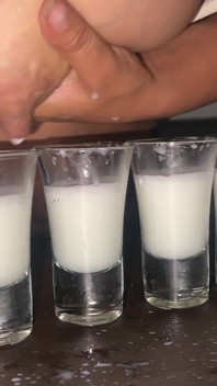 Langzaam en diep met de hand melken: elke druppel extraheren