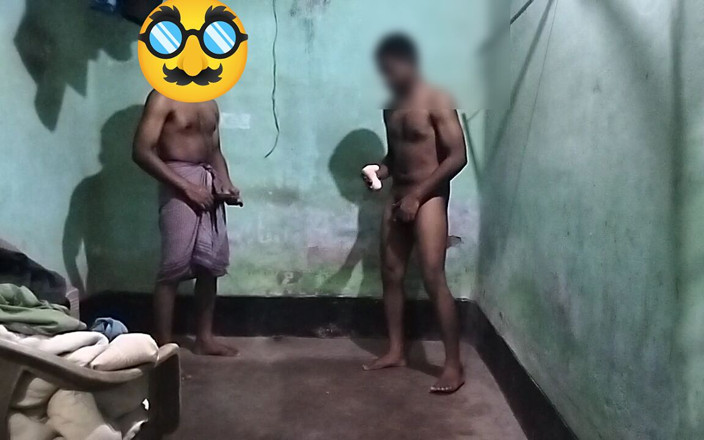 Desi Tits: Вітчим дарує мені найкращий подарунок на день народження назавжди