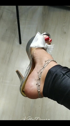 KiffaFeet: Hej, udělala jsem exkluzivně