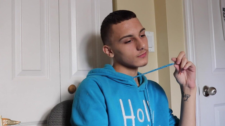 CocoDorm: Kellar Nite bekentenis