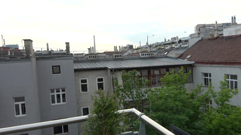 German Amateur Desire - ORRANGE MEDIA: Scopato così forte che il letto si è rotto