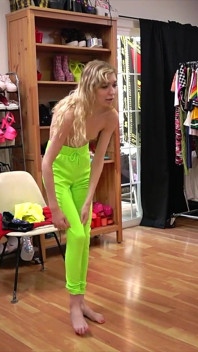 Bts - Mackenzie Moss jest napalona na ostry seks Bryana Gozzlinga!