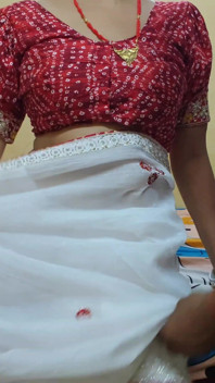 Bhabhi Ko Saree Baru Pahn Akar Choda
