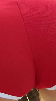 Quick Outdoor Sex in the Heat of the Afternoon with Booty Shorts MILF