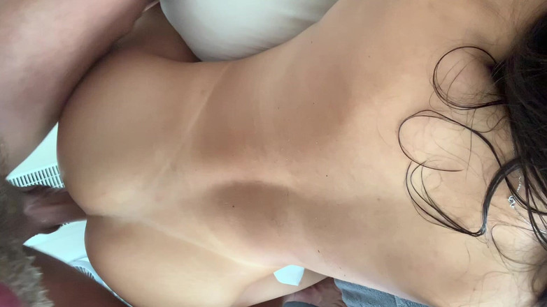 Sensual productions: La giovane allenatrice latina prende un grosso cazzo dopo il...
