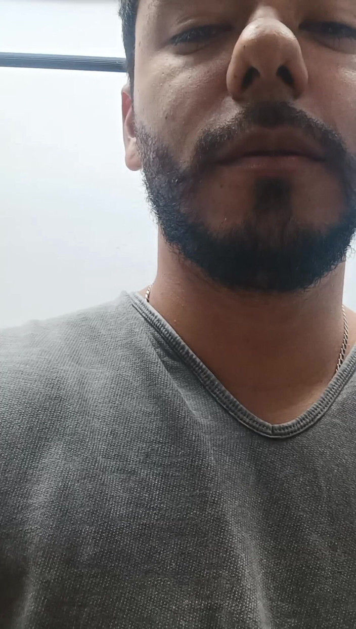 Tomm hot: I Masturbate and in the Yard Moaning and Talking Dirty