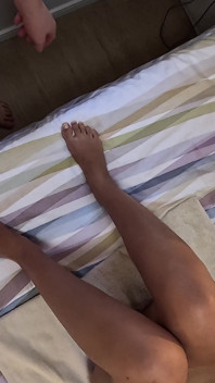 POV tvrdé a vášnivé šukání s krásnou latinskoamerickou kočičkou - koule hluboko vaginál, kouření a sperma na břiše