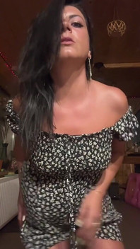 Dansen in mijn sexy jumpsuit - de muziek voelen, mezelf voelen
