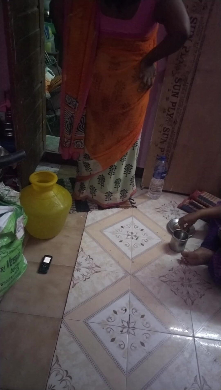 Tamil lesbian: Dirty talk tamoul sur le sexe