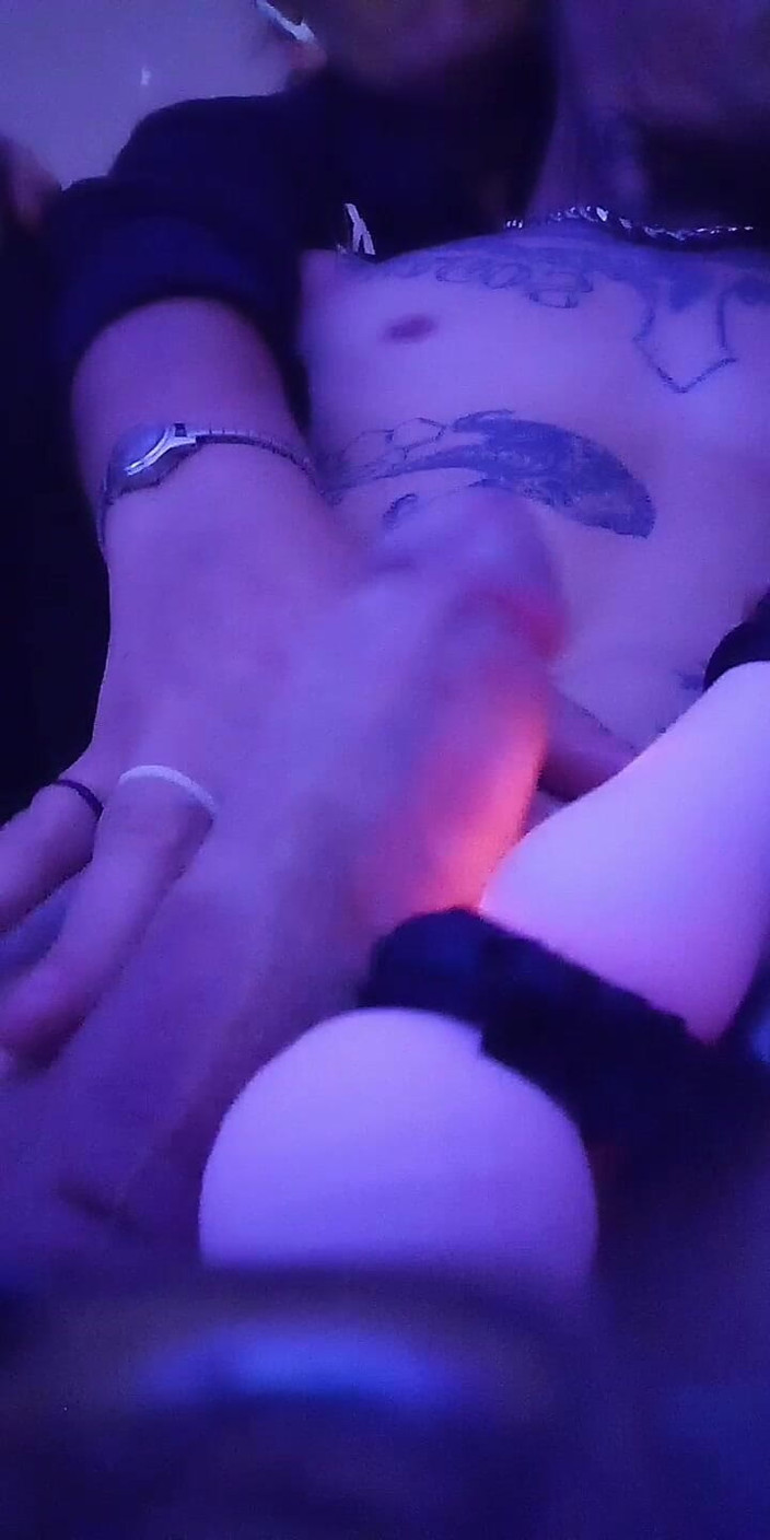 bEazzyyy: In Control of My Tatted Stepdaddy