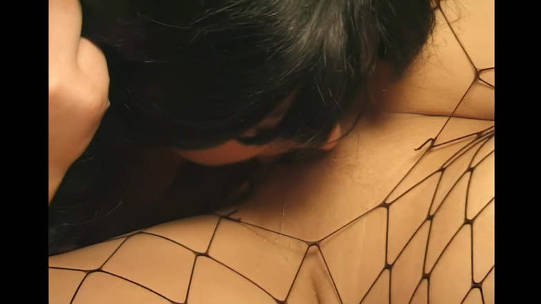 The Lesbians Megastore: 甜美缓慢的女同性恋快感