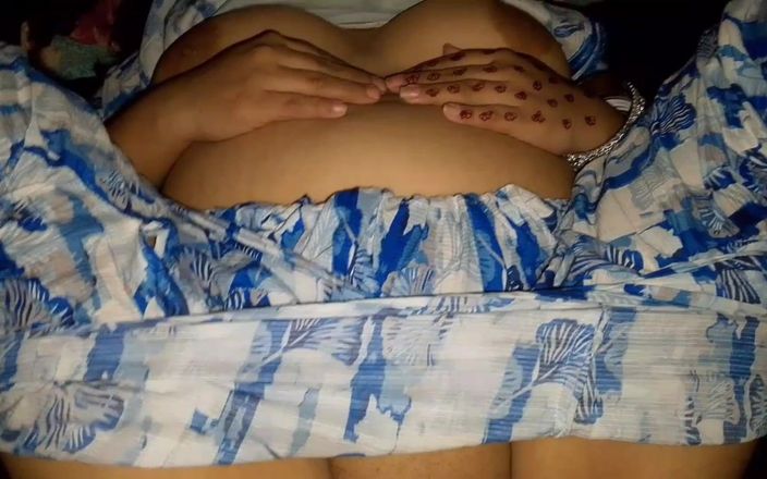 QueenbeautyQB: Sesso sexy arrapante ragazza indiana con grandi tette