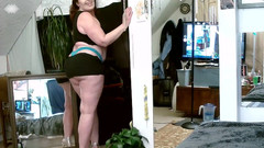 dawnskye1962: 310 挑衅性红发熟女Dawnskye穿着蓝色内裤套装和银色高跟鞋