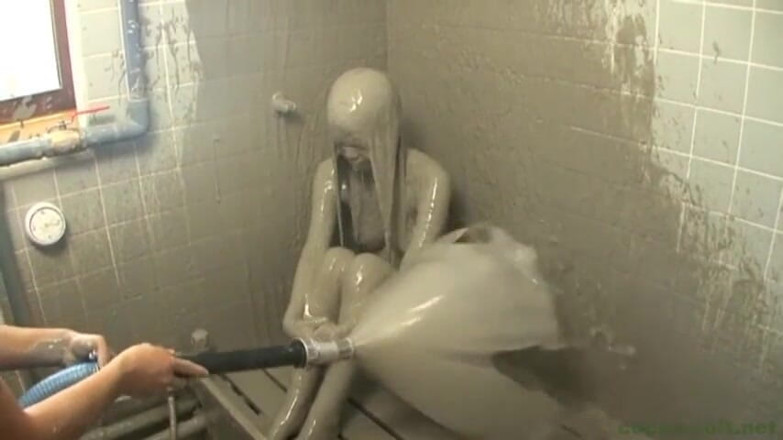Cocoa Soft: Mud shower 04
