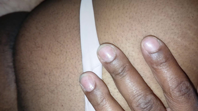 Vikingo azul: Preta puta fodida por pau grande tatuado pênis curvado