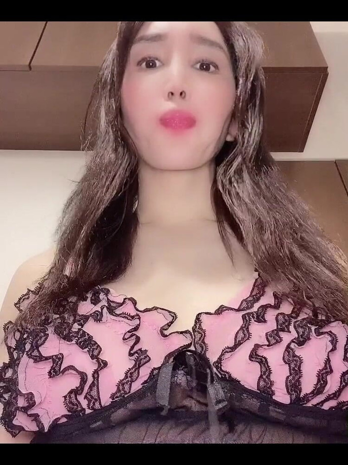 TS Shizuka: This is a video for saliva fetish people