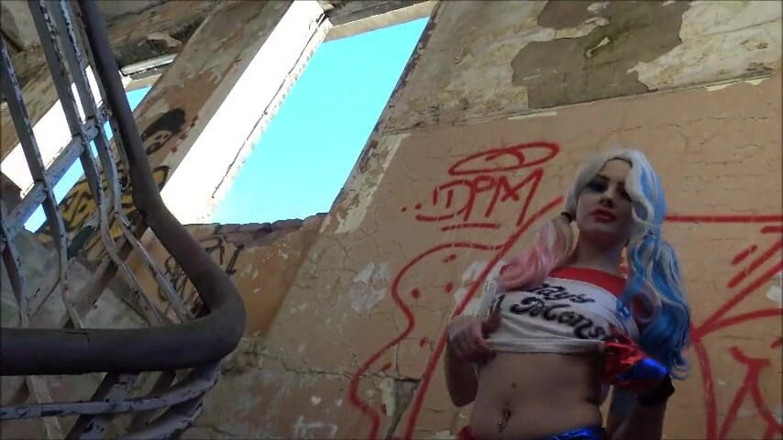Brook Logan: Zlá holka Harley Quinn