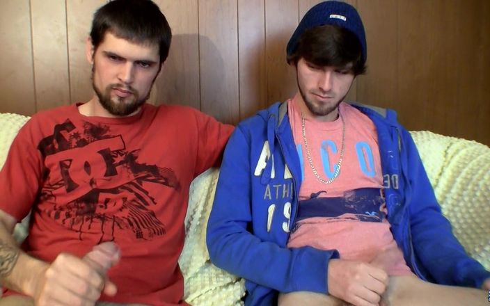 Straight naked thugs: Proste bandyci stają się przyjazne