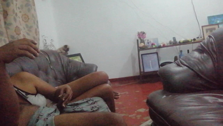 Tina Baby: Il cazzo gigantesco del suocero esce sotto il suo sperma...