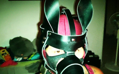 Uncut Lil Midget & Latina Freaky Friends: Joyeux anniversaire 2 mon esclave BDSM...