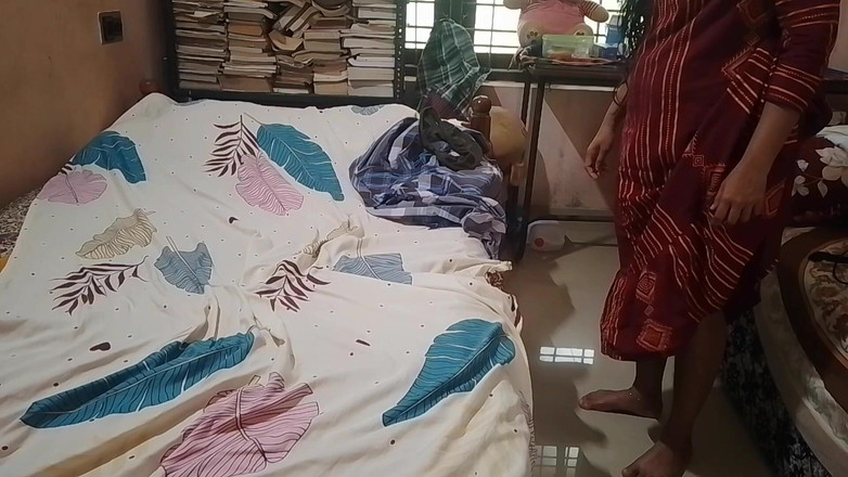 Skydreem1104: Gadis desa dientot sama suaminya di rumah