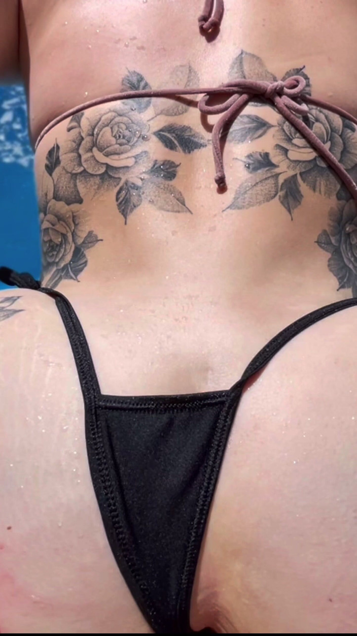 Kate jenn: Detonated My Busty Nevlastní sestra v bazénu (domácí Porno ve španělštině)