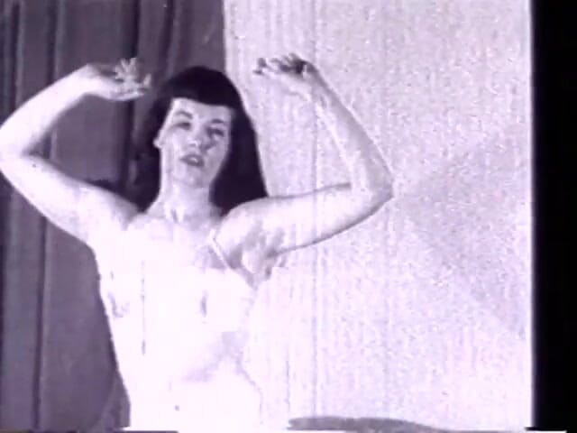 Vintage Usa: seksi chodne laayak mammi se kaamuk vintej strip sho