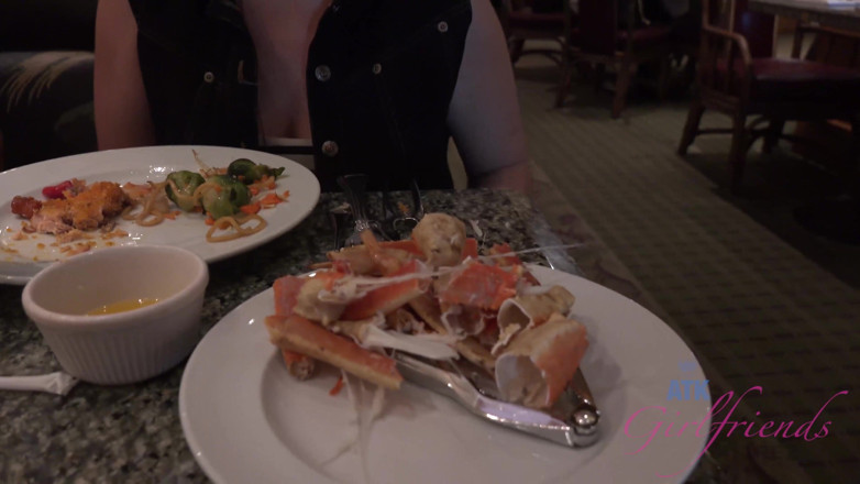 ATK Fans (Girlfriends): Virtual vacation in Las Vegas with Simone Delilah and Lara...