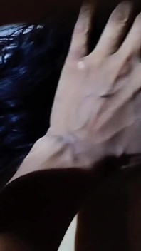 Scopata hardcore con desi bengalese bhabhi appena sposata, dopo aver trovato lei da sola a casa mentre va alla festa notturna video completo
