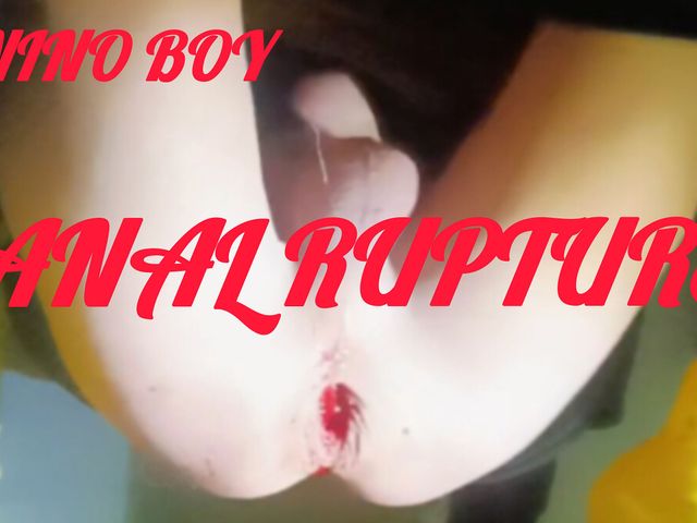 He Almost Managed to Get His Hand in Her Sweet Ass (Nino boy)