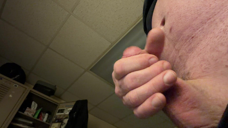 Tatted Daddy: Дрочу сперму