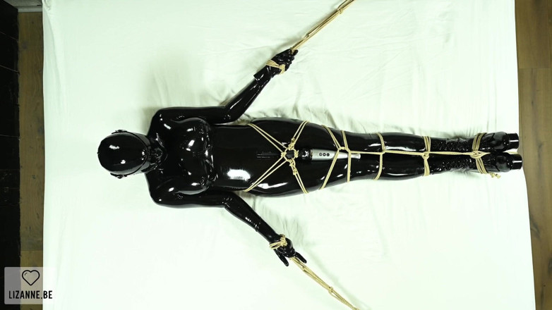 Lizanne: Legata e vibrata