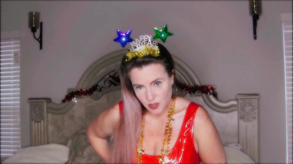 Nikki Nevada: С новым годом 2022! Засвет, tiara, мастурбация и инструкция по дрочке