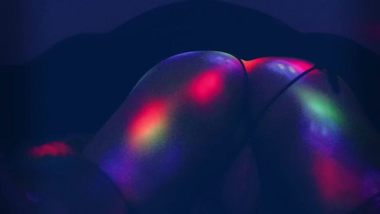 Sebapasivocaliente: Hot Ass Wiggle, Enjoy Watching My Hot Ass That Desires...