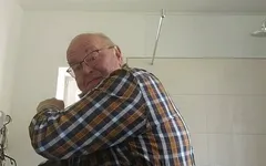 Tatlı şaplak - kemerli giyinik ve çıplak meme