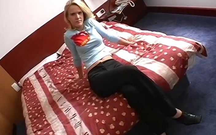 Magmafilm: Very Sexy and Skinny Girl Found on the Streets Likes...