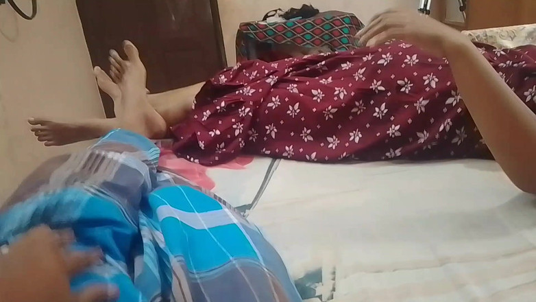 Skydreem1104: Man en vrouw genieten thuis van seks