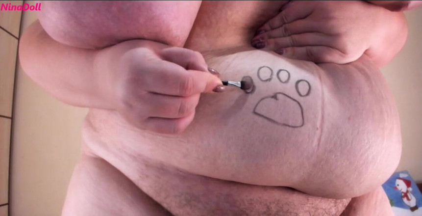 Nina Doll: Aproveite o vídeo - é um show gravado em Pvt. Tatuagem com...