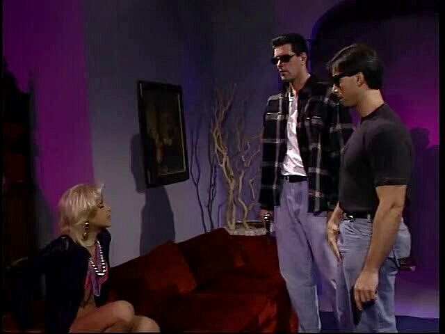 Stunning Blondes: Buffy si cewek sange dientot habis-habisan sampai mengerang keenakan