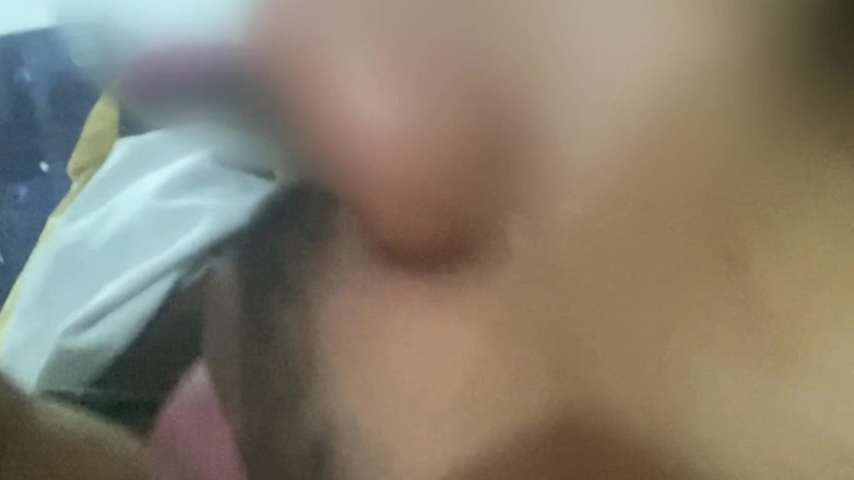 Arabicqueen: Індійська тамільська акка їсть губи чувака tamilnaadu від поцілунків