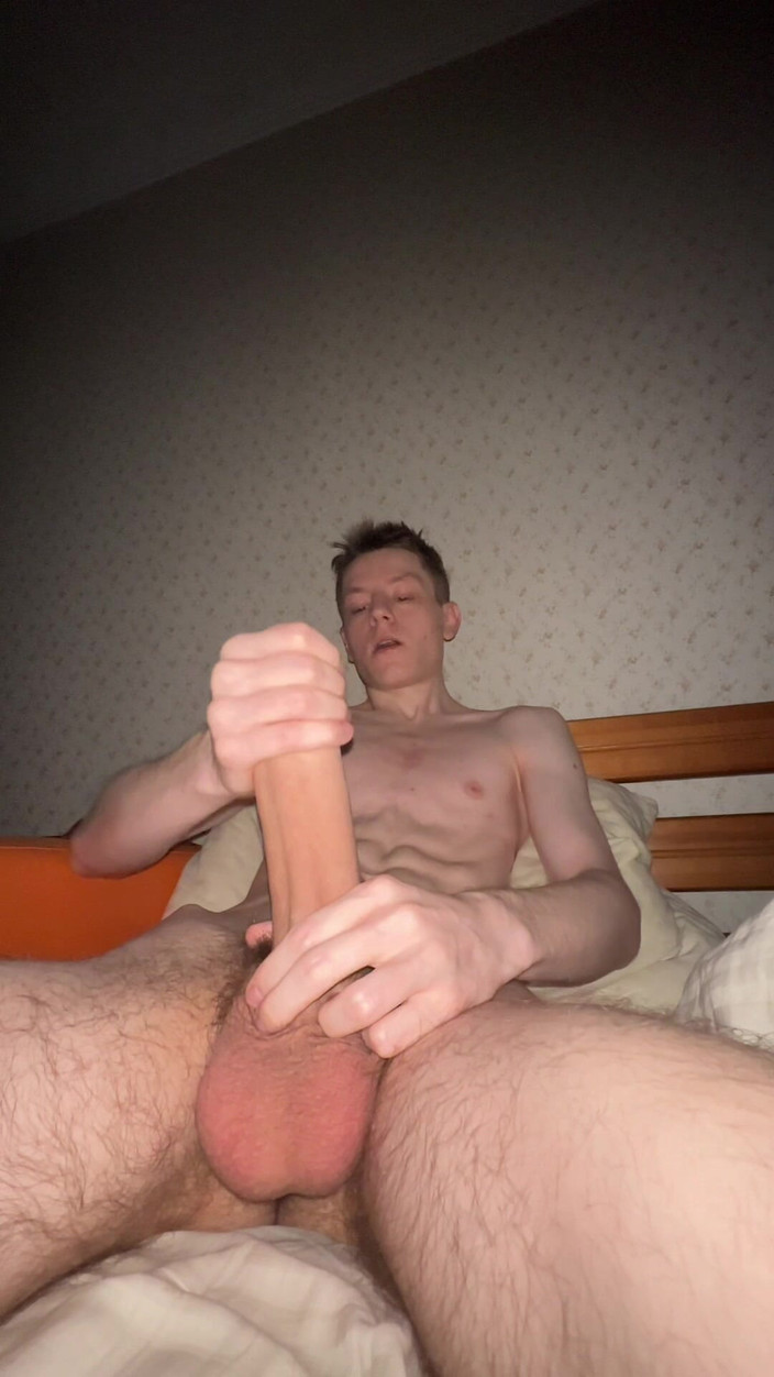 Morflot24: Sesión en solitario pegajosa de Twink