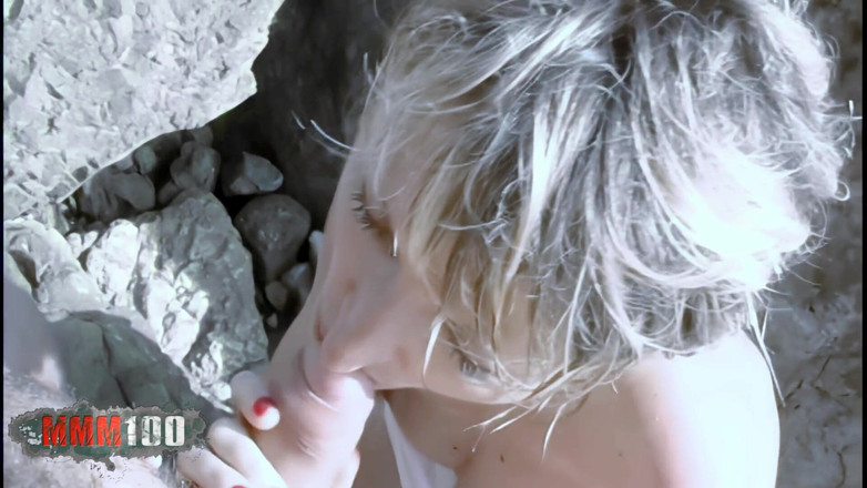 MMM100: Estelle-clark kåta MILf blir krossad a la plage