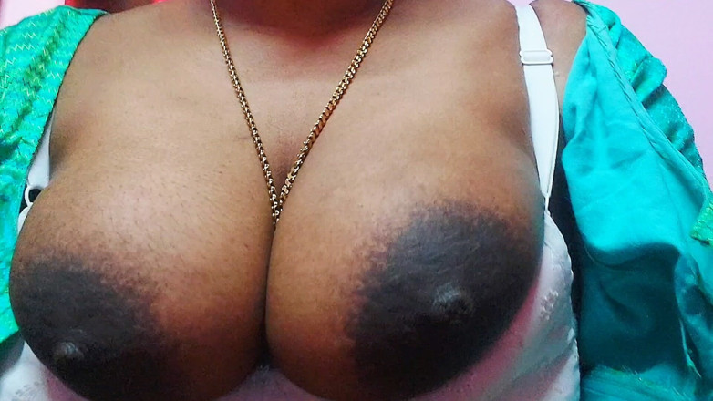 Desi Mohini: Piękny indyjski nauczyciel sam z uczniem