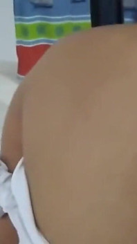 保姆为了第一人称视角而吮吸我的鸡巴