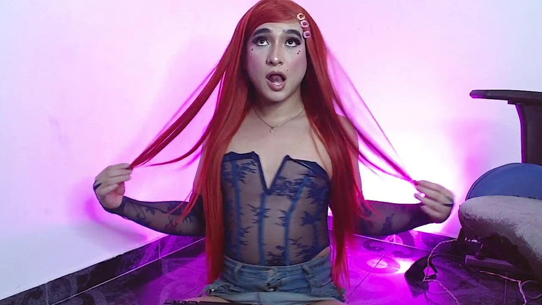 Aline Costa: Красуня Алайн