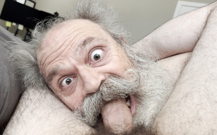 FuzzyBeardBoy: Einstein the Cocksucker