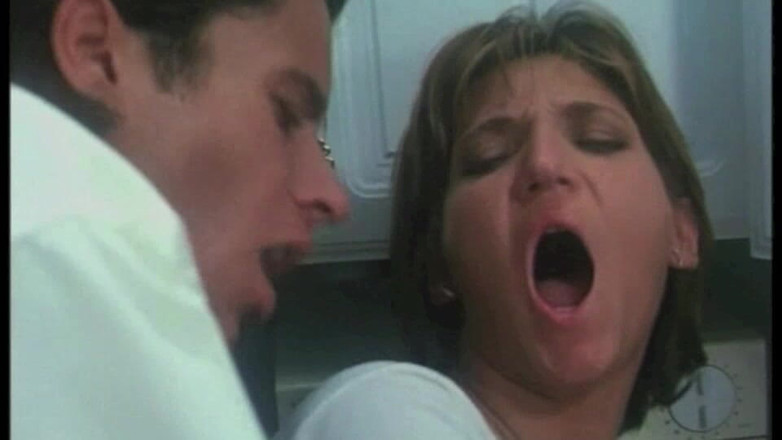 Inhonorof porn: Анальний трах на кухні